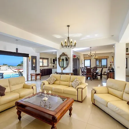 Villa Amani Protaras