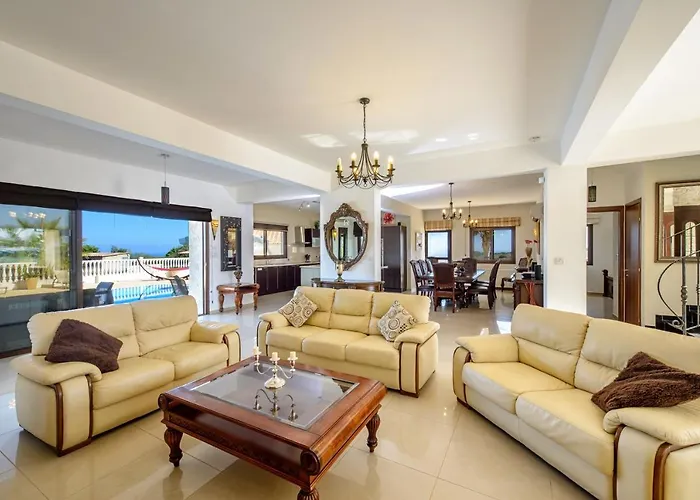 Villa Amani Protaras